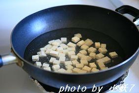 凉拌豉汁冻豆腐的做法(减肥菜)