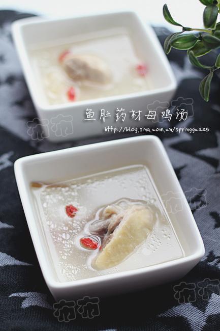 肚药材炖鸡汤的做法(荤菜--重庆人的滋补汤)
