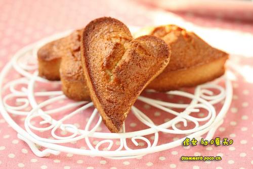 修女蛋糕(Visitandines)的做法(早餐菜谱)