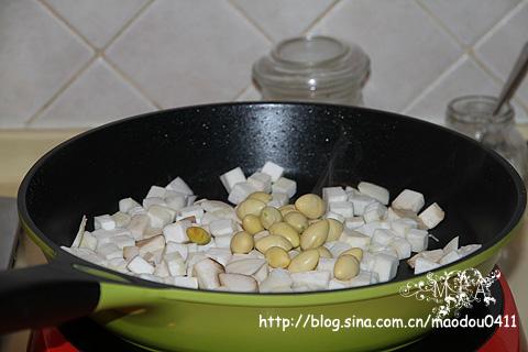 白果香肠小炒的做法(家庭食疗-兼具食材与药材双重身份的白果)