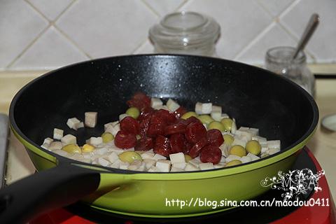 白果香肠小炒的做法(家庭食疗-兼具食材与药材双重身份的白果)
