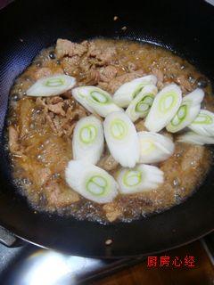 北方秘笈葱爆肉的做法(荤菜)