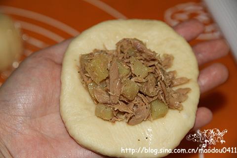 土豆金枪鱼面包的做法