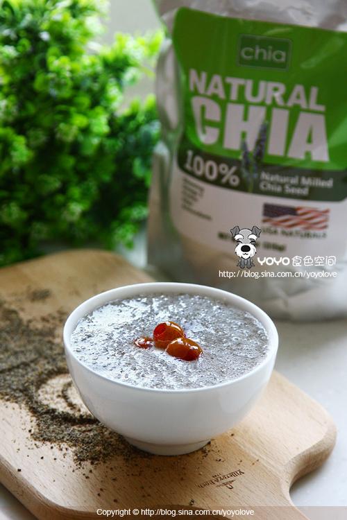 秘制润肤银耳羹的做法(吃出来的白皙肌肤)