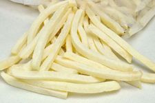 自制薯条的做法 haoshilao.com