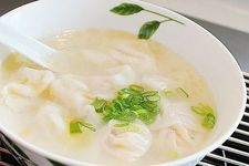 虾仁馄饨的做法 haoshilao.com