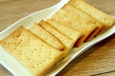 苏打饼干的做法介绍 haoshilao.com