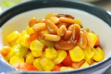 松子玉米的做法 haoshilao.com