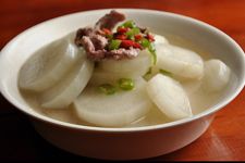 白萝卜汤的做法 haoshilao.com