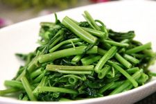 炒空心菜制作方法 haoshilao.com