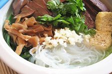鸭血粉丝汤的做法 haoshilao.com