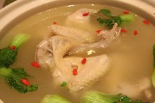 老母鸡炖汤的做法 haoshilao.com