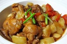鸡肉炖土豆的做法 haoshilao.com