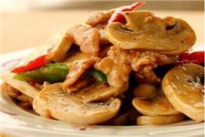 蘑菇炒肉的做法 haoshilao.com