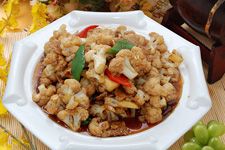 花椰菜炒肉的做法 haoshilao.com