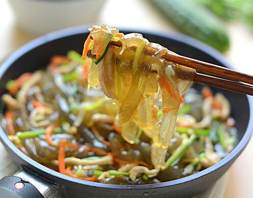 肉丝炒拉皮 haoshilao.com