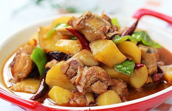 大盘鸡的正宗做法 大盘鸡的做法大全 haoshilao.com